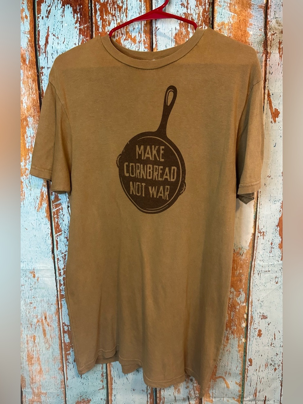 Make Cornbread Not War Graphic Tee - Brown - Picture 1 of 5